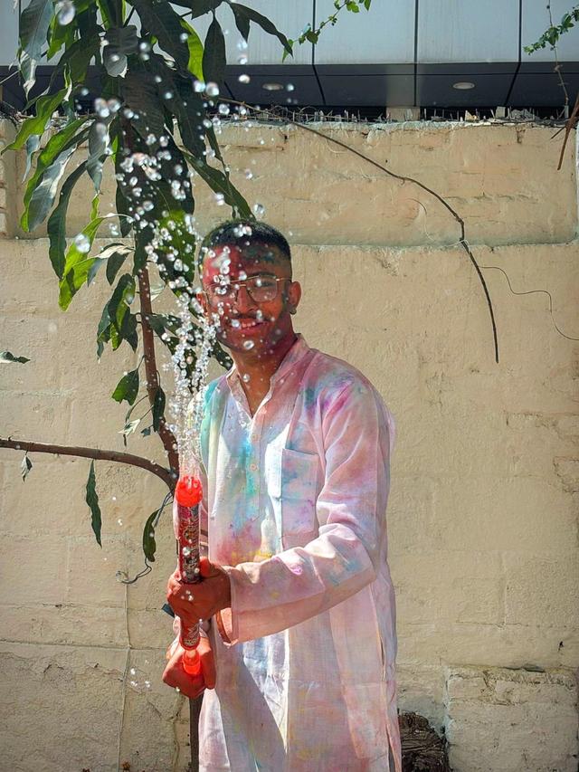 Contestant