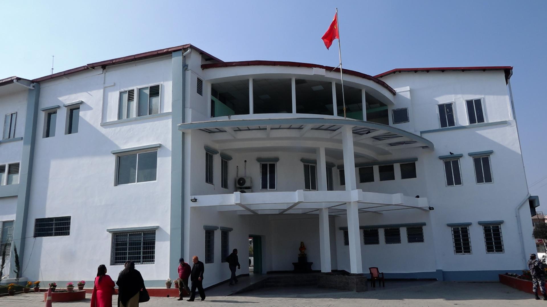 एमालेले आज निर्वाचन आयोगमा बन्दसूची बुझाउँदै